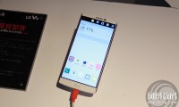 LG V10 月初開售 雙屏設(shè)計成最大亮點